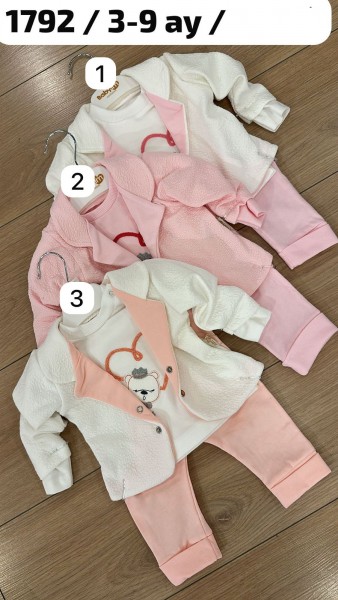 Костюм Тройка Для Девочки Baby Im (3-6-9мес.) Костюм Тройка Для Девочки Baby Im (3-6-9мес.)