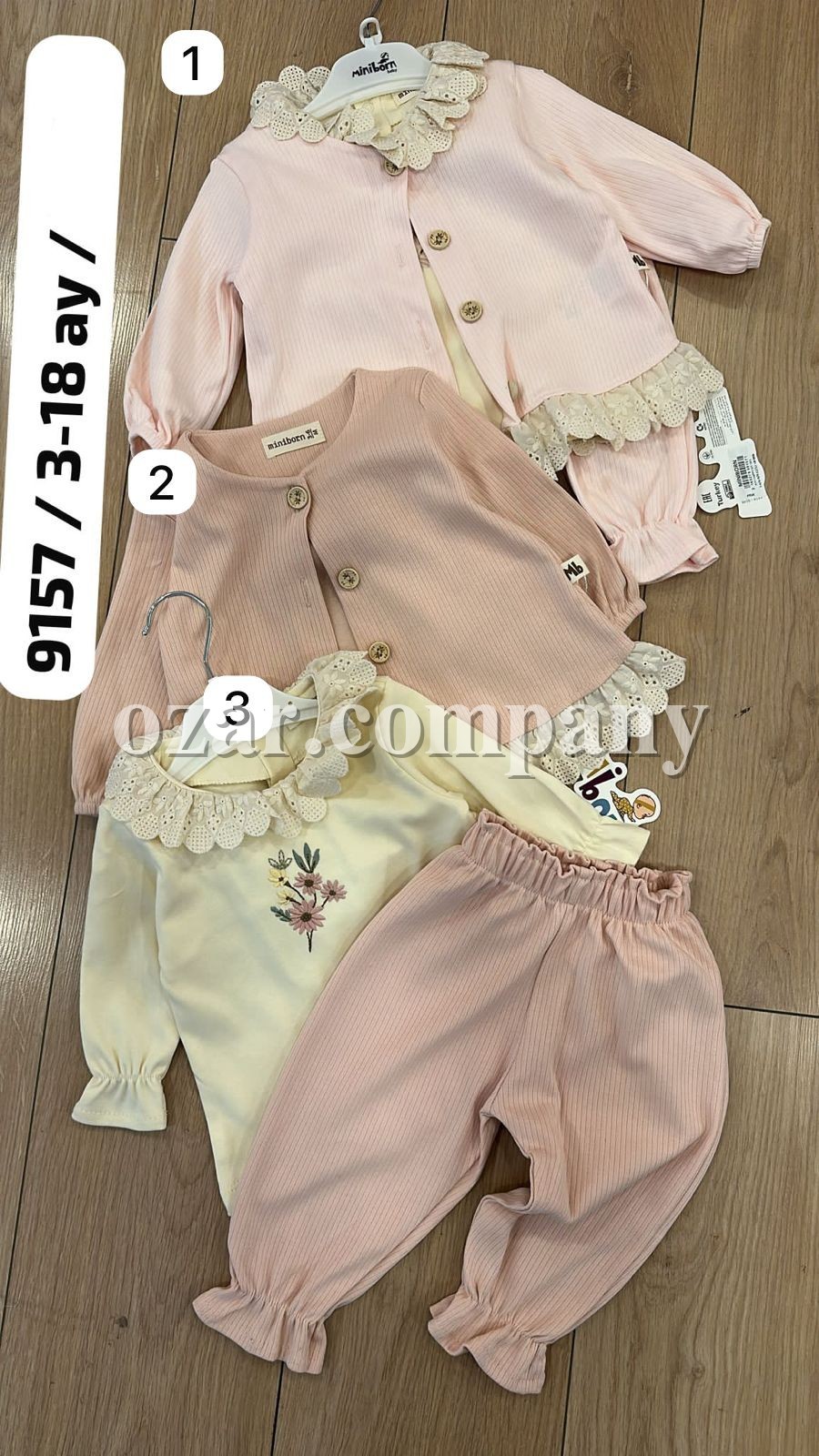 Костюм Тройка Для Девочки Mini Born (3-6/6-9/9-12/12-18мес.) Костюм Тройка Для Девочки Mini Born (3-6/6-9/9-12/12-18мес.)