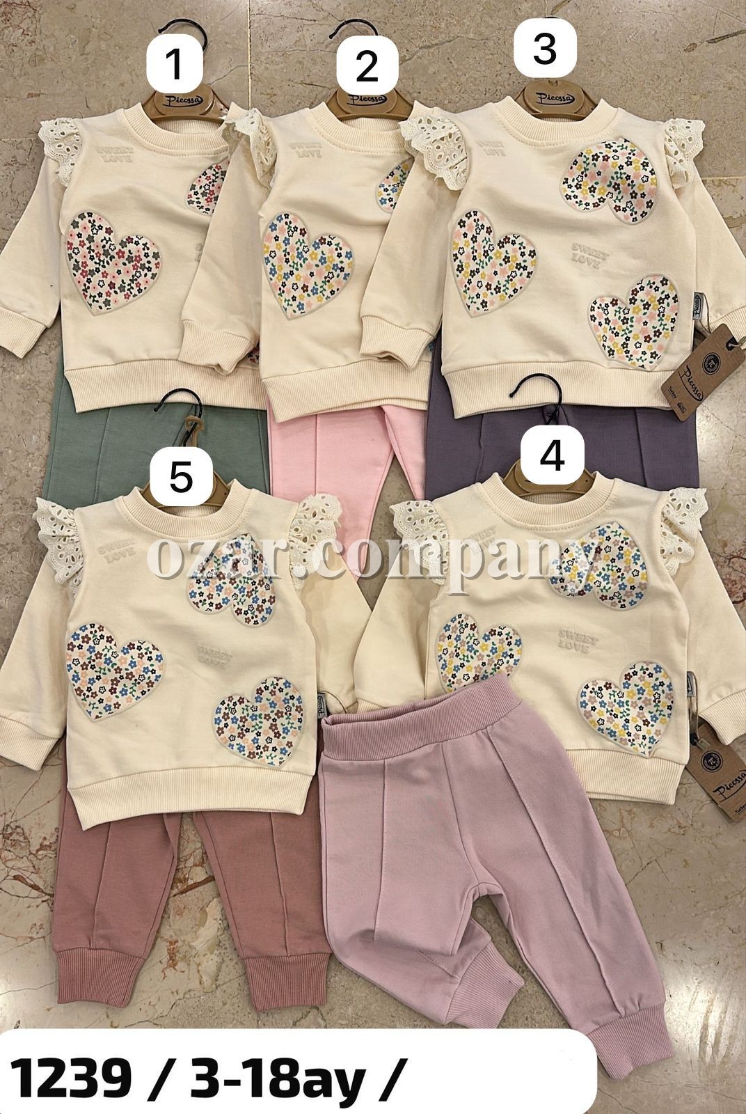 Костюм Для Девочки Picossa (3-6/6-9/9-12/12-18мес.) Костюм Для Девочки Picossa (3-6/6-9/9-12/12-18мес.)