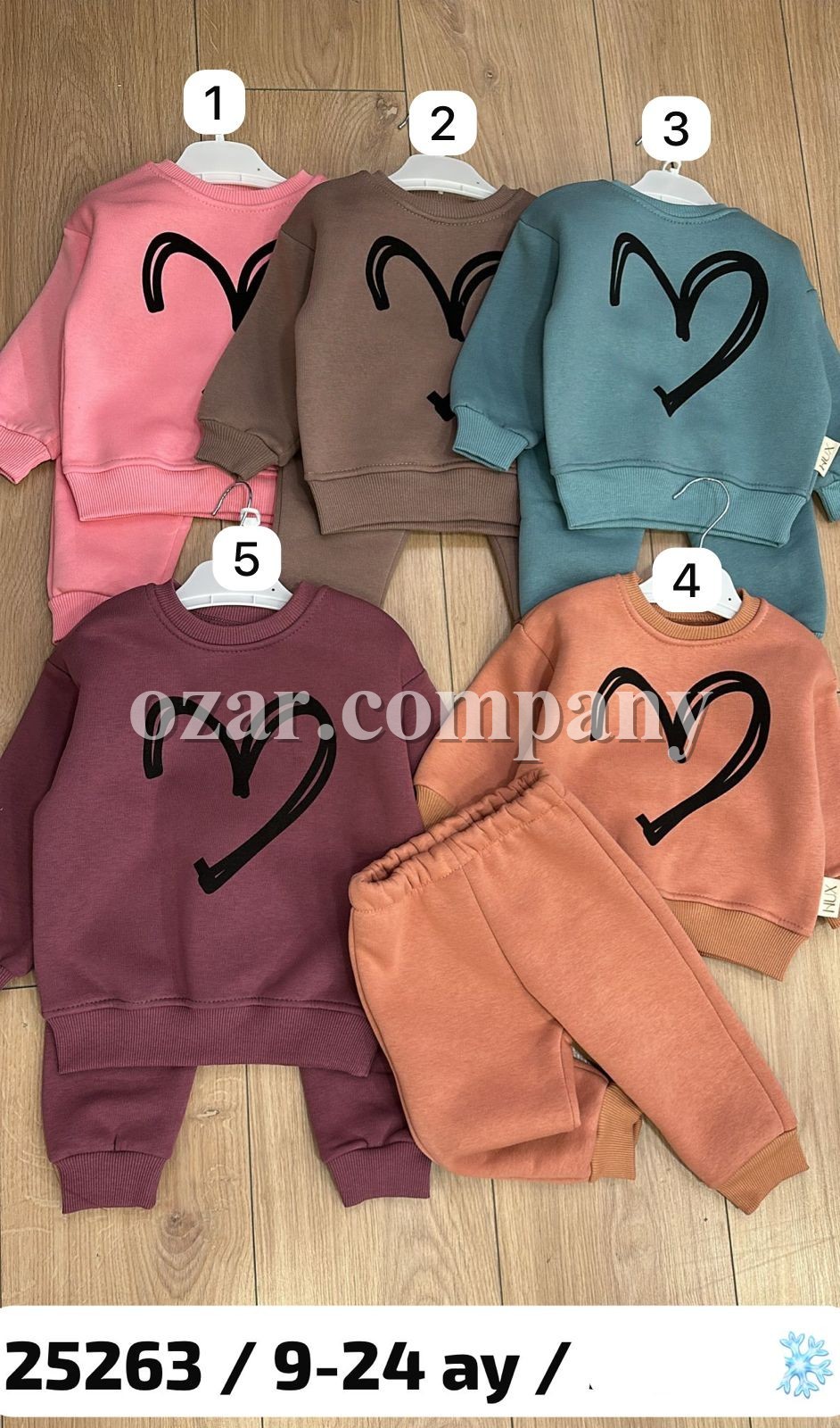 Трикотажный Костюм На Флисе Для Девочки Baby Hux (9-12-18-24мес.) Трикотажный Костюм На Флисе Для Девочки Baby Hux (9-12-18-24мес.)