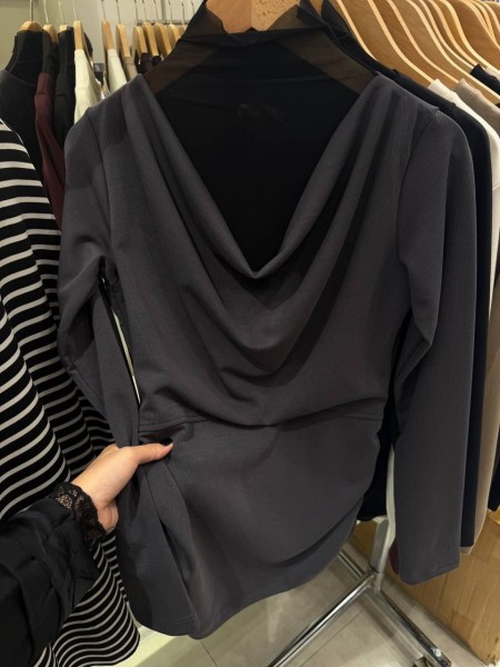 Женский Лонгслив Trikotto