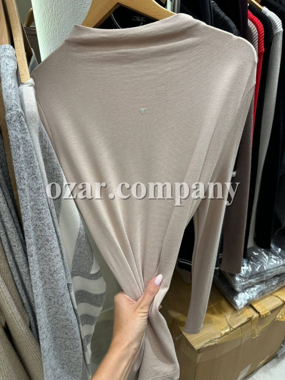 Женский Лонгслив Trikotto