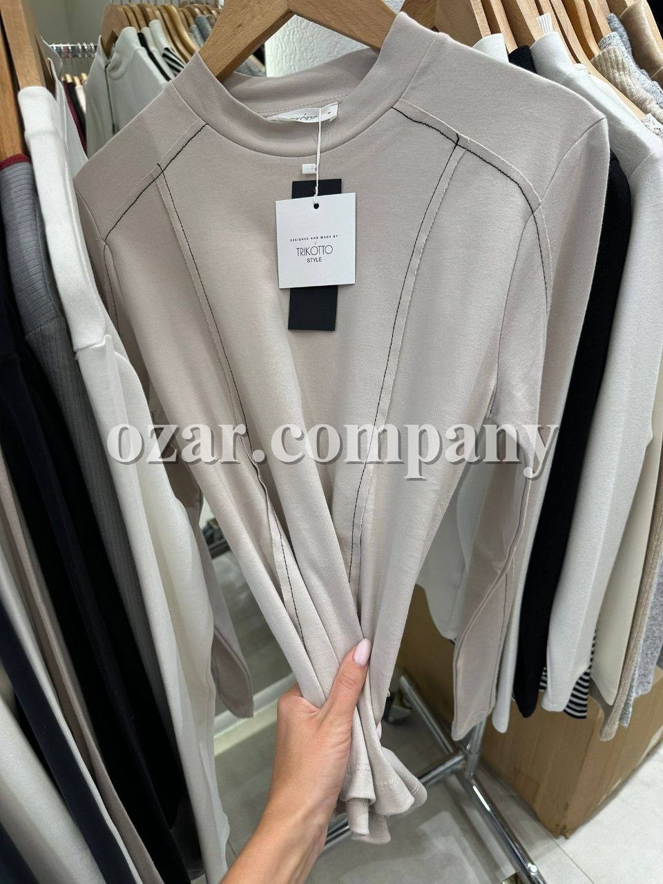 Женский Лонгслив Trikotto