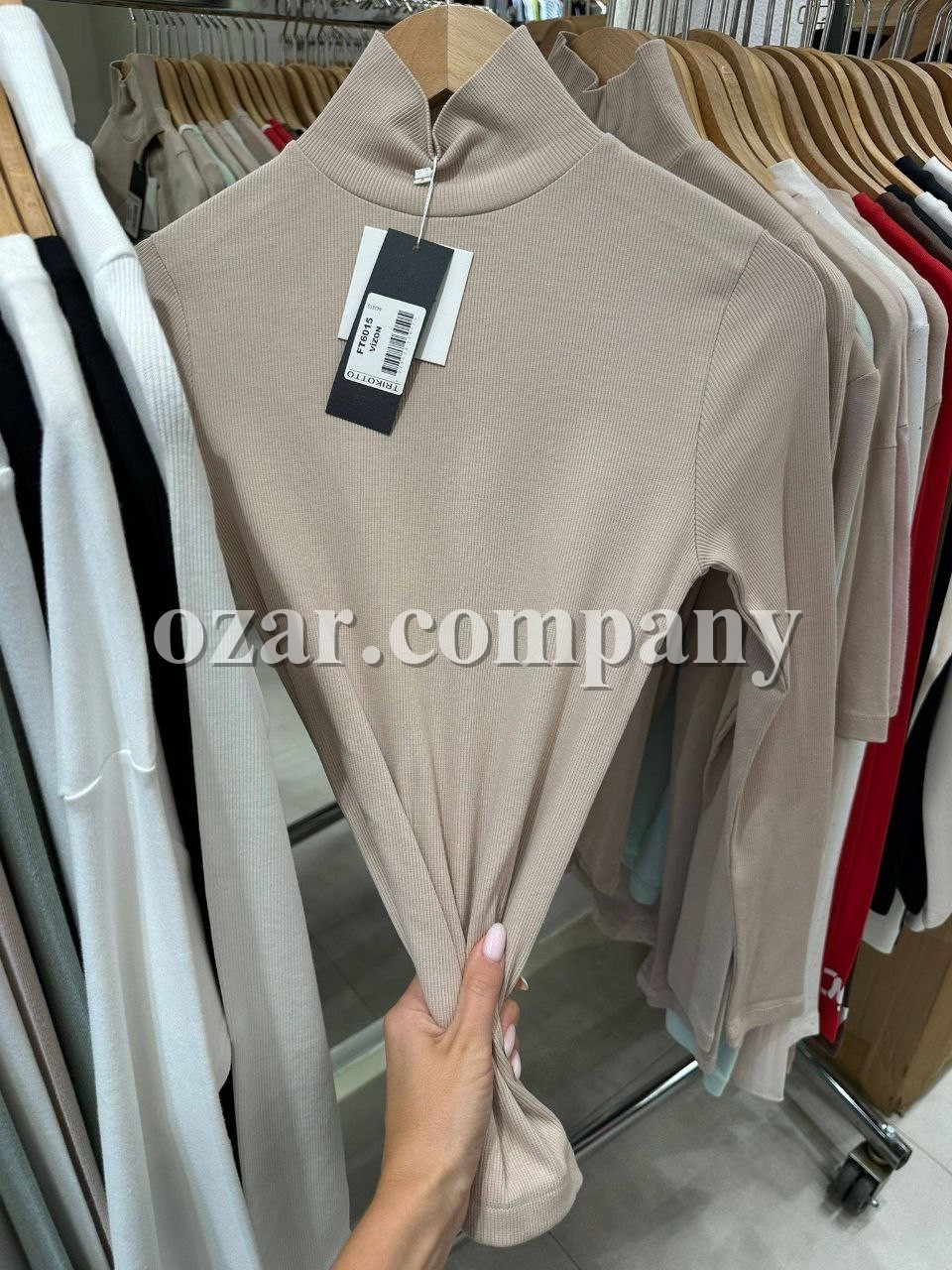 Женский Лонгслив Trikotto