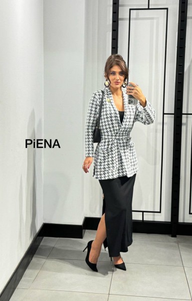 Женское Трикотажное Платье Piena (Большие размеры) Женское Трикотажное Платье Piena (Большие размеры)