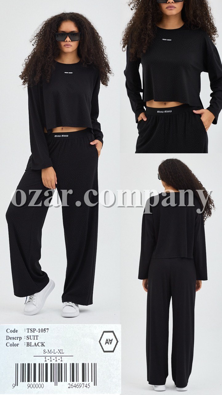 Женский Костюм A.M.N. Женский Костюм A.M.N.