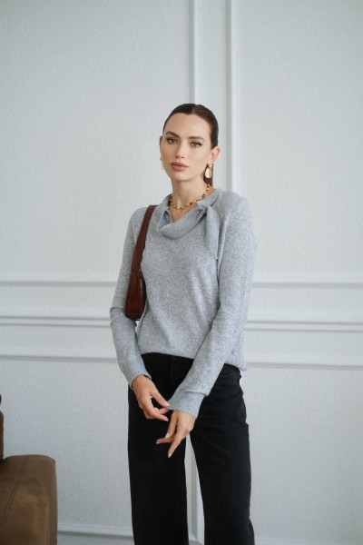 Женский Свитер Trikotto