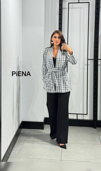 Женский Пиджак Piena (Большие размеры)