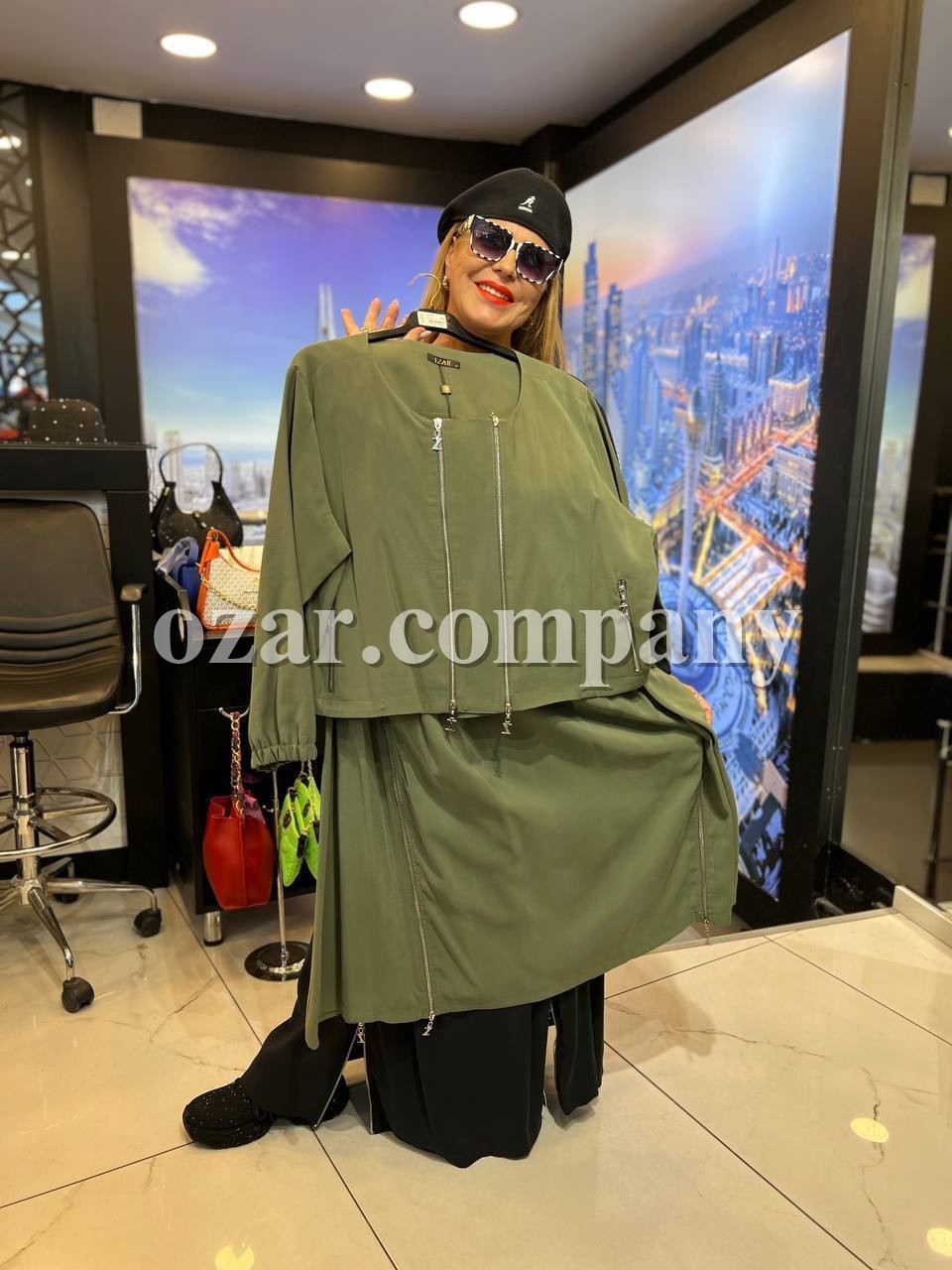 Женский Костюм Iness (Большие размеры)