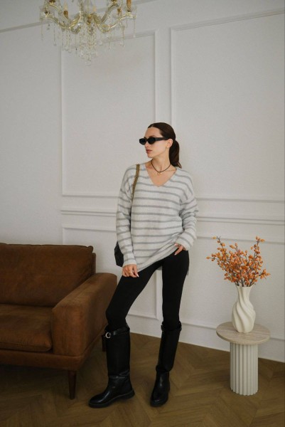 Женский Свитер Trikotto