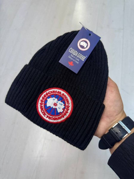 Мужская Шапка Canada Goose