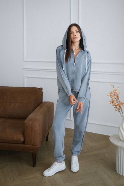 Женский Костюм Trikotto