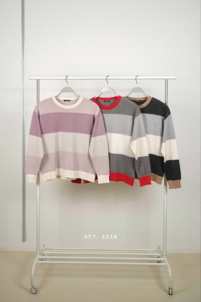 Женский Свитер Trikotto