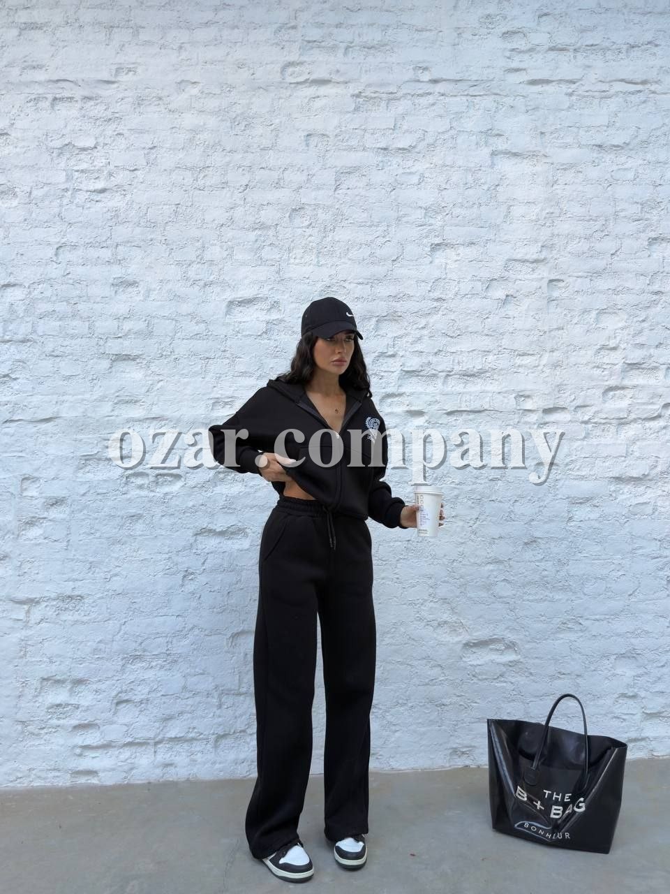 Женский Костюм Sote