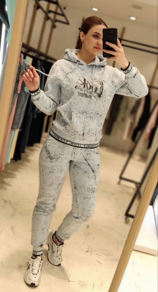 Женский Костюм Signet  Женский Костюм Signet