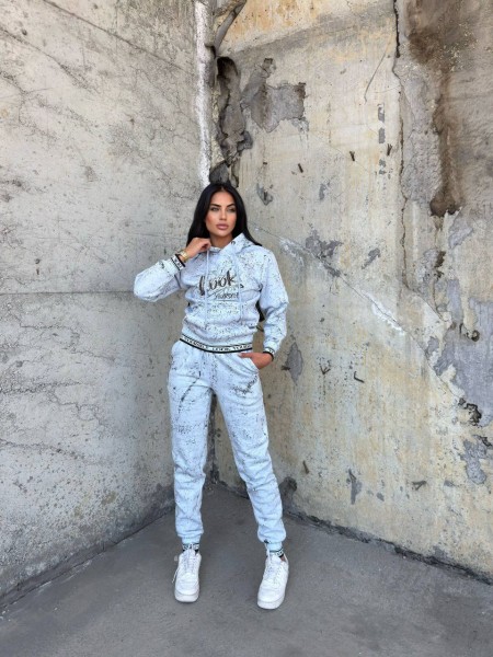 Женский Костюм Signet  Женский Костюм Signet