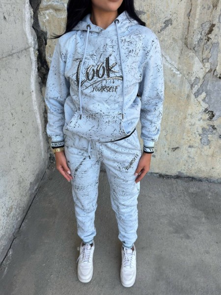 Женский Костюм Signet  Женский Костюм Signet