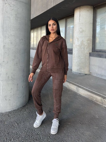 Женский Костюм Signet 