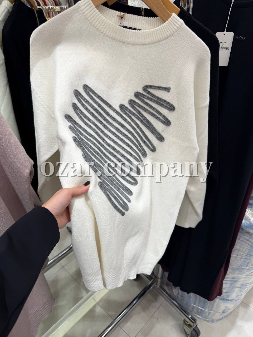 Женский Свитер Trikotto