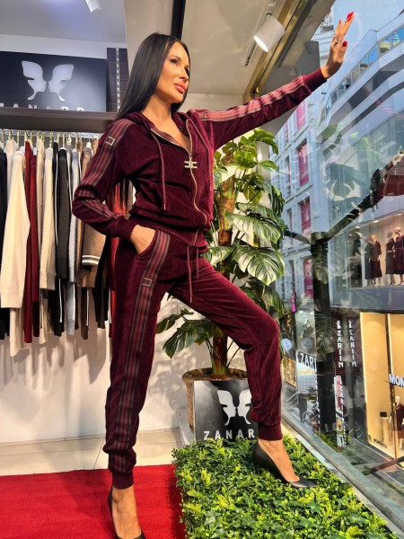 Женский Костюм Zanardi  Женский Костюм Zanardi