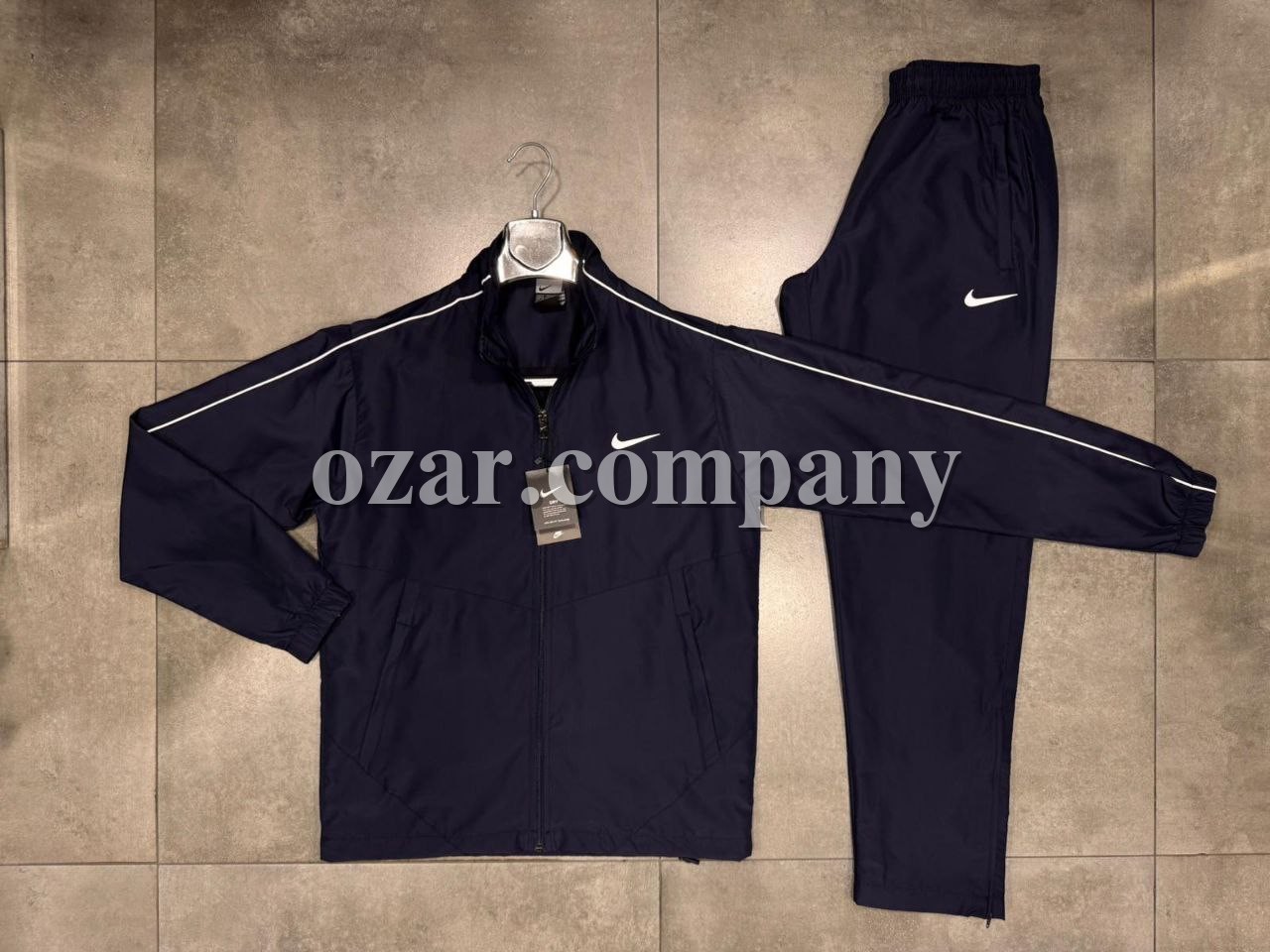 Мужской Спортивный Костюм Nike Мужской Спортивный Костюм Nike