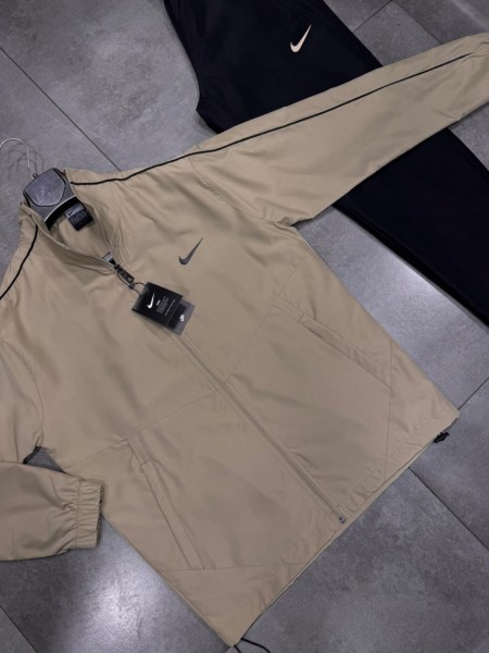 Мужской Спортивный Костюм Nike Мужской Спортивный Костюм Nike