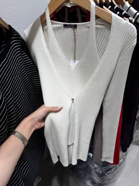 Женский Кардиган Trikotto Женский Кардиган Trikotto