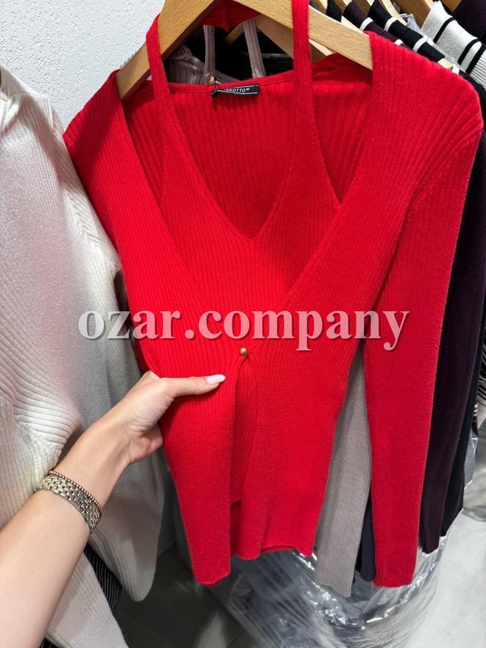 Женский Кардиган Trikotto