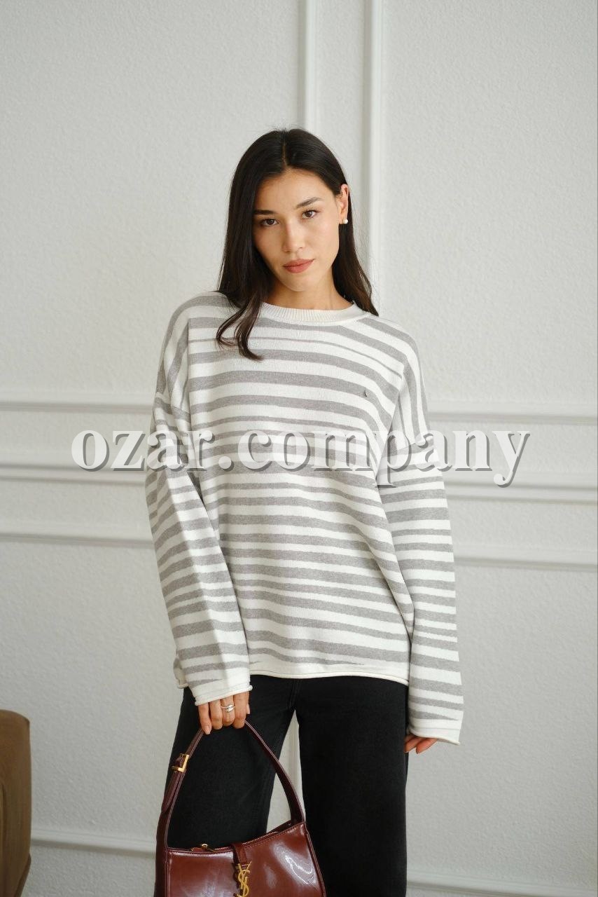 Женский Свитер Trikotto