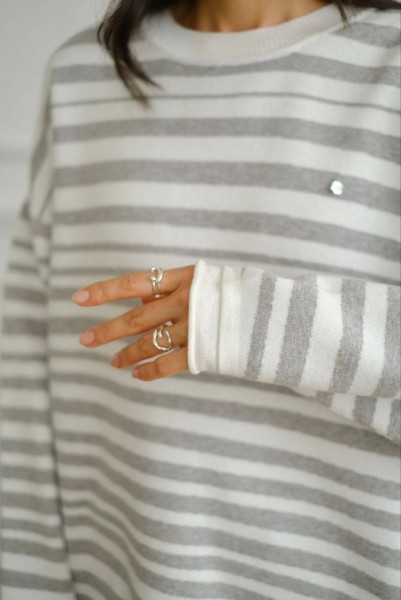 Женский Свитер Trikotto