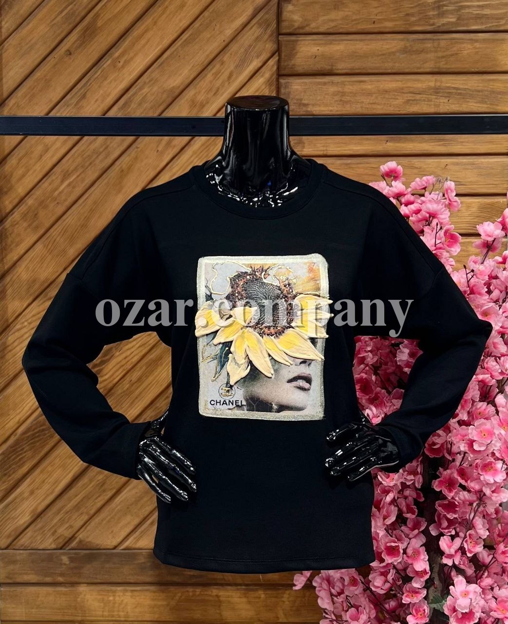 Женский Свитшот Prada Женский Свитшот Prada