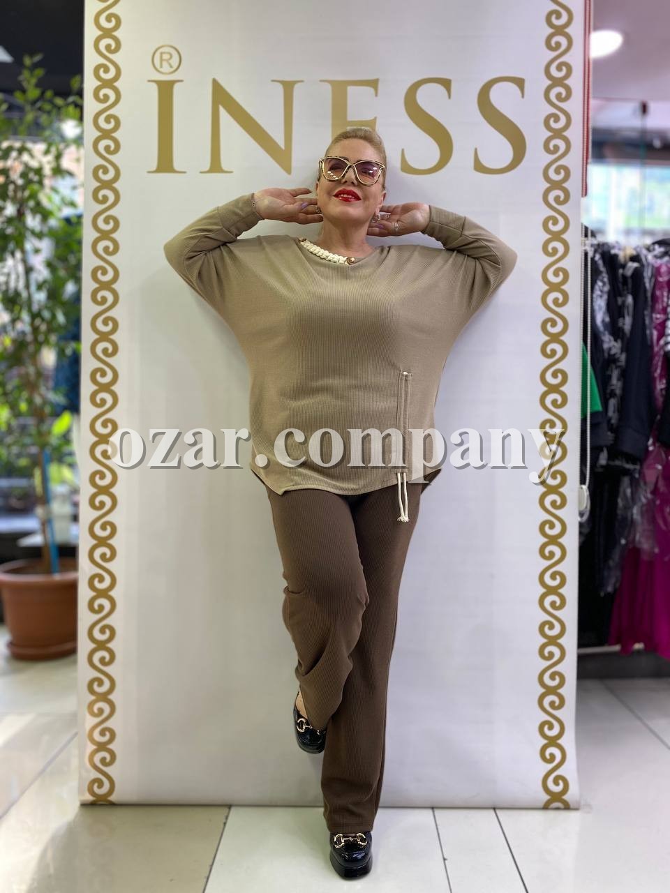 Женский Костюм Iness (Большие размеры) Женский Костюм Iness (Большие размеры)