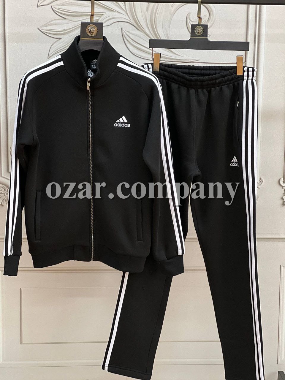 Мужской Спортивный Костюм Adidas Мужской Спортивный Костюм Adidas