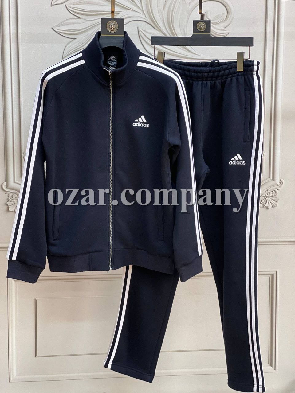 Мужской Спортивный Костюм Adidas Мужской Спортивный Костюм Adidas