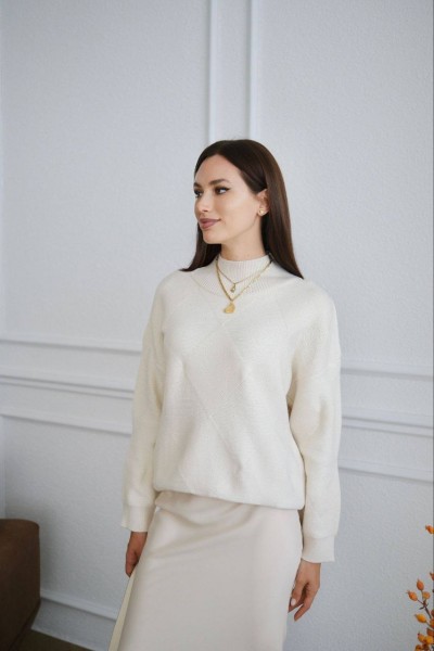 Женский Свитер Trikotto