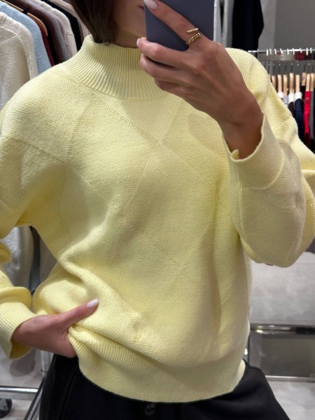 Женский Свитер Trikotto