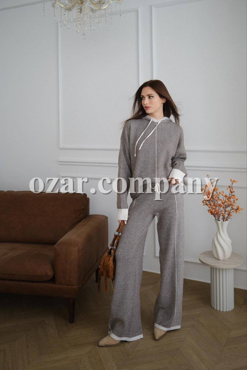 Женский Костюм Trikotto