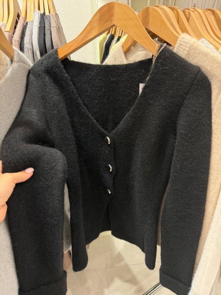 Женский Кардиган Trikotto