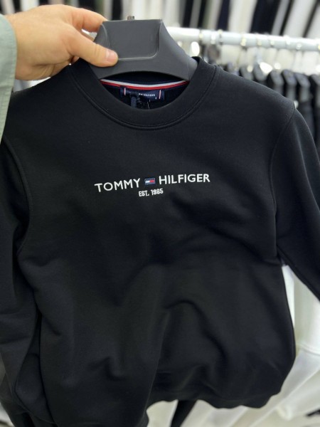 Мужской Свитшот Tommy Hilfiger Мужской Свитшот Tommy Hilfiger