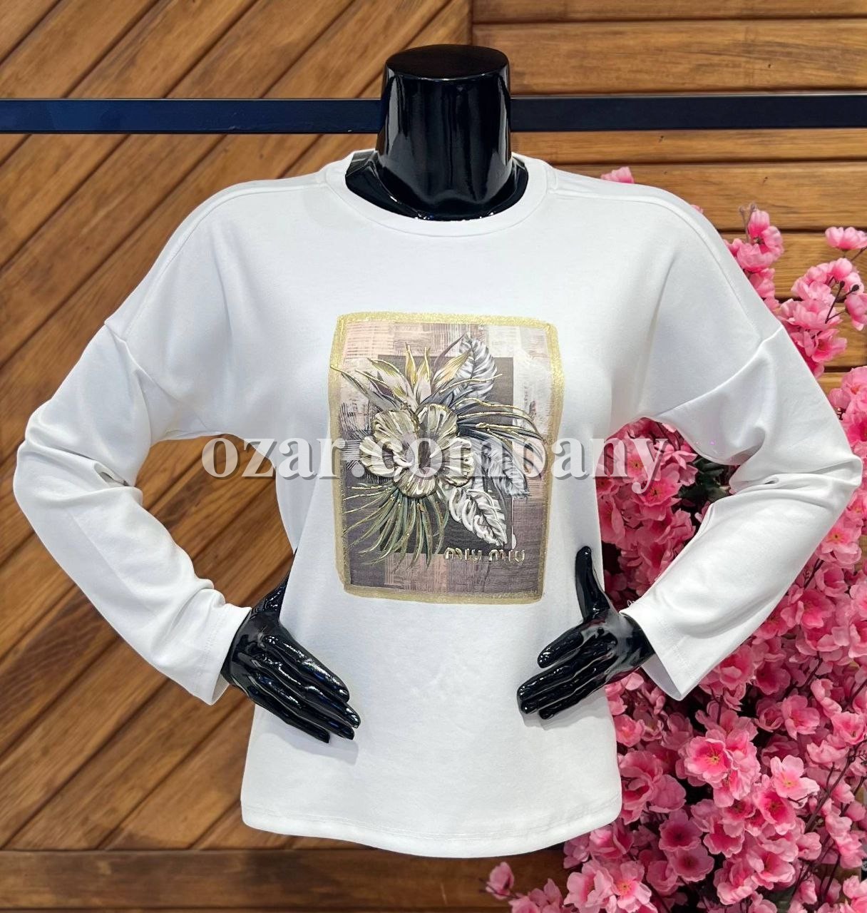 Женский Свитшот Miu Miu Женский Свитшот Miu Miu