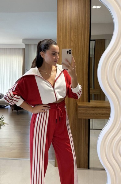 Женский Костюм Sote