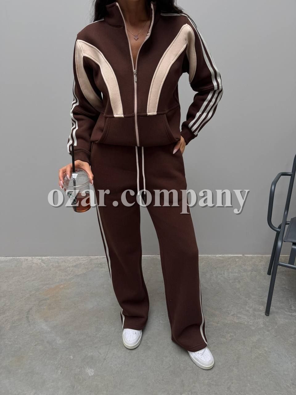 Женский Костюм Sote