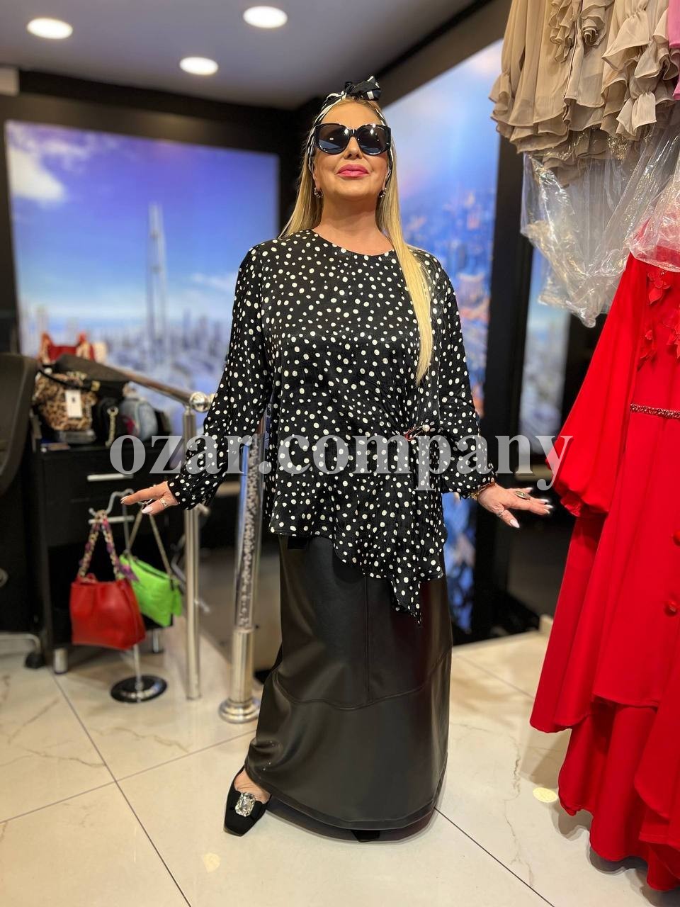 Женская Блузка Iness (Большие размеры) Женская Блузка Iness (Большие размеры)