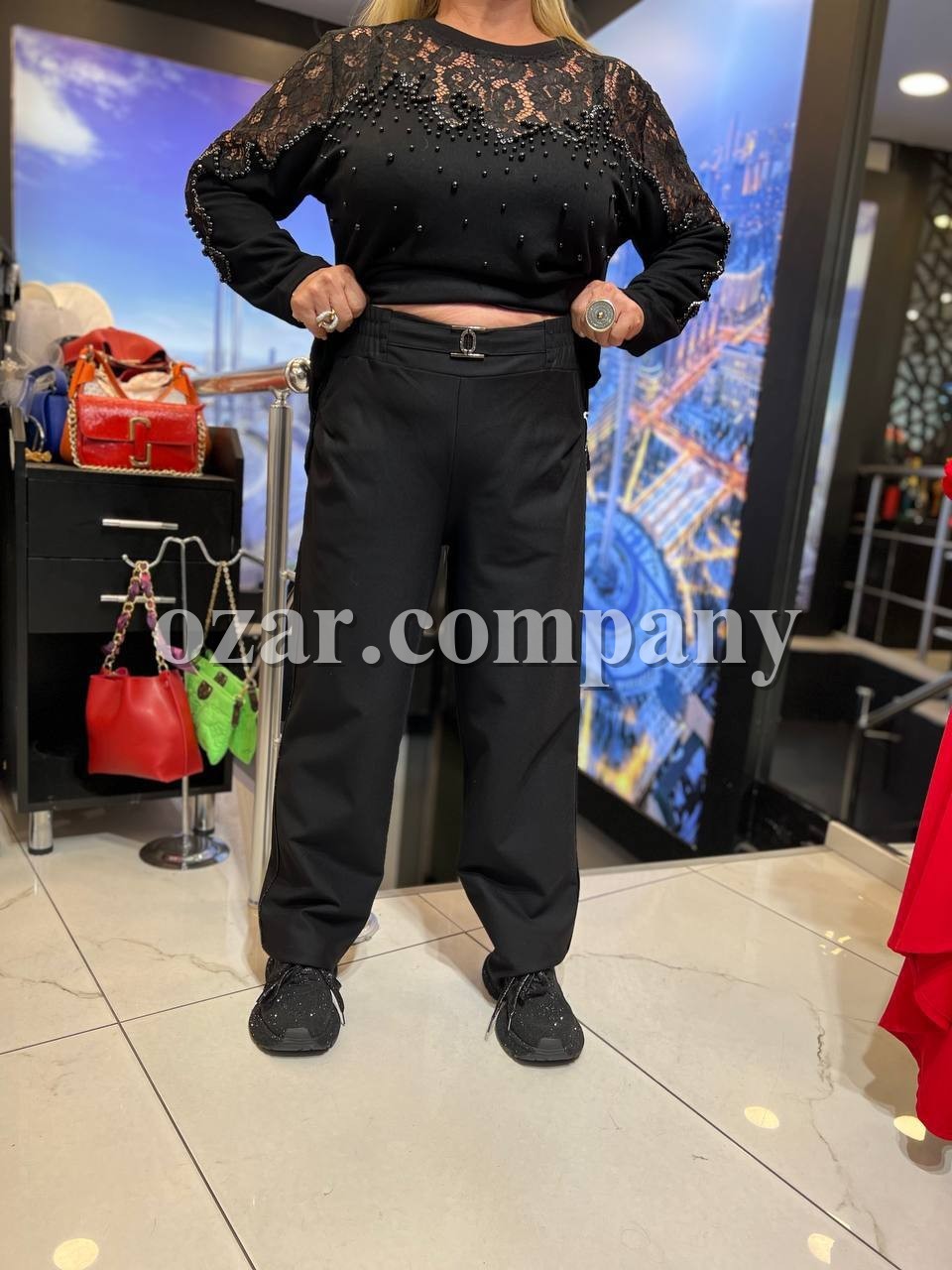 Женские Штаны Iness (Большие размеры) Женские Штаны Iness (Большие размеры)