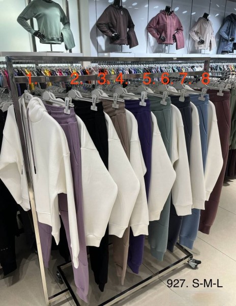 Женский Костюм New Color Женский Костюм New Color