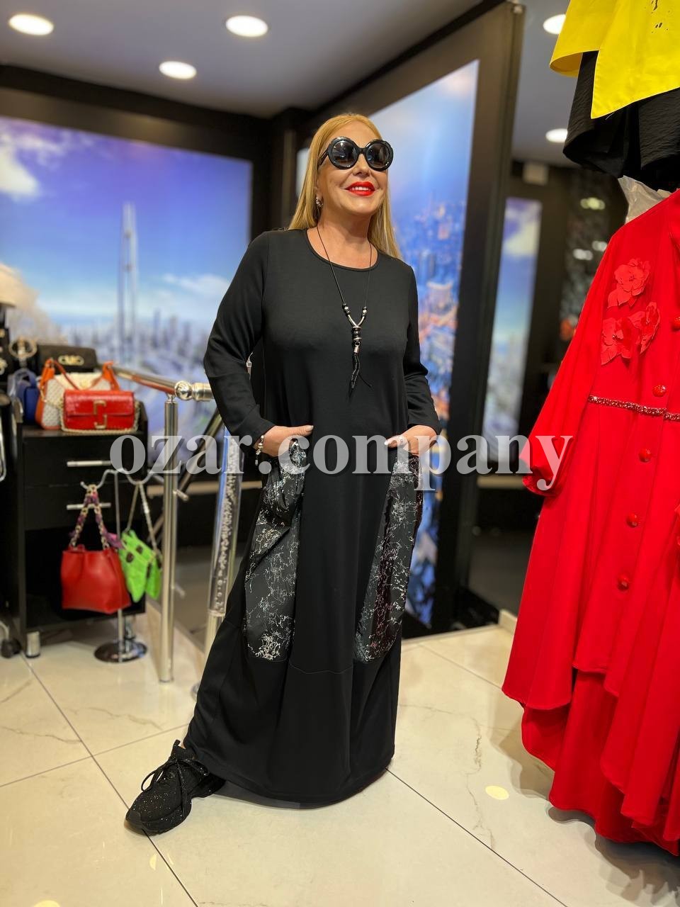 Женское Платье Iness (Большие размеры) Женское Платье Iness (Большие размеры)