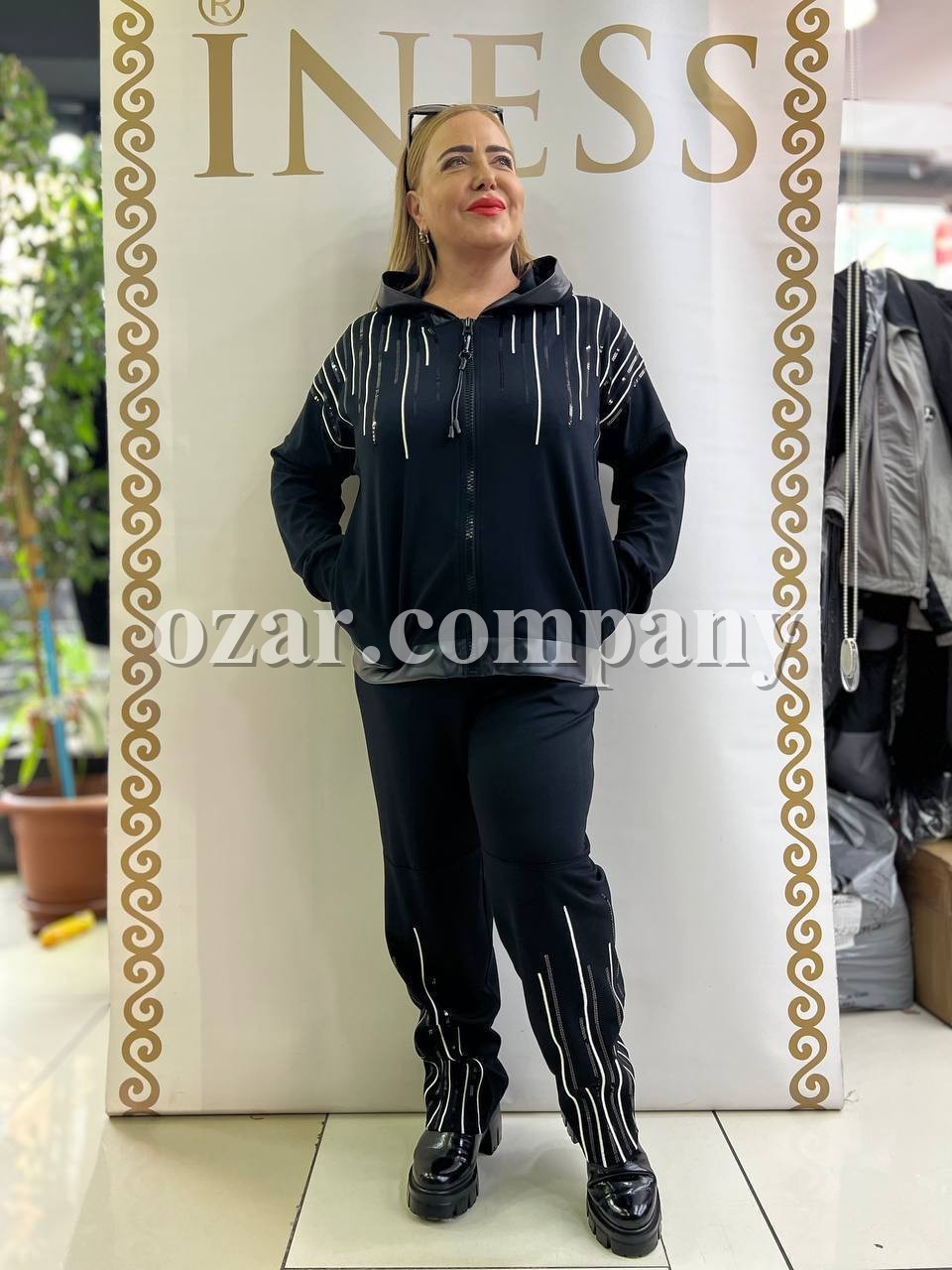 Женский Костюм Iness (Большие размеры)