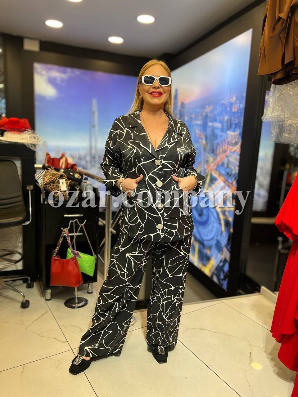 Женский Костюм Iness (Большие размеры)