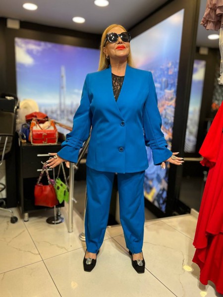 Женский Костюм Iness (Большие размеры) Женский Костюм Iness (Большие размеры)