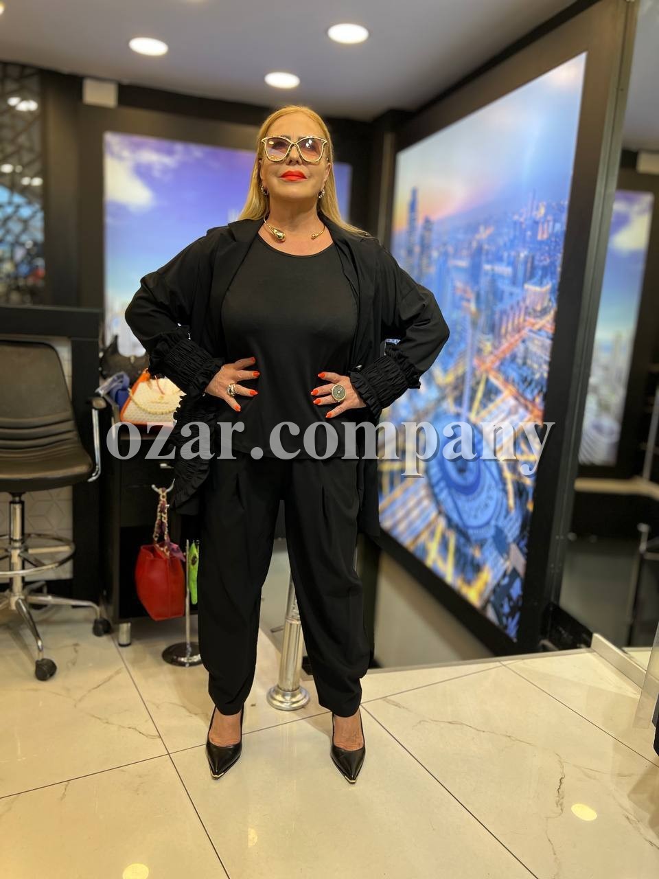 Женский Костюм Iness (Большие размеры) Женский Костюм Iness (Большие размеры)